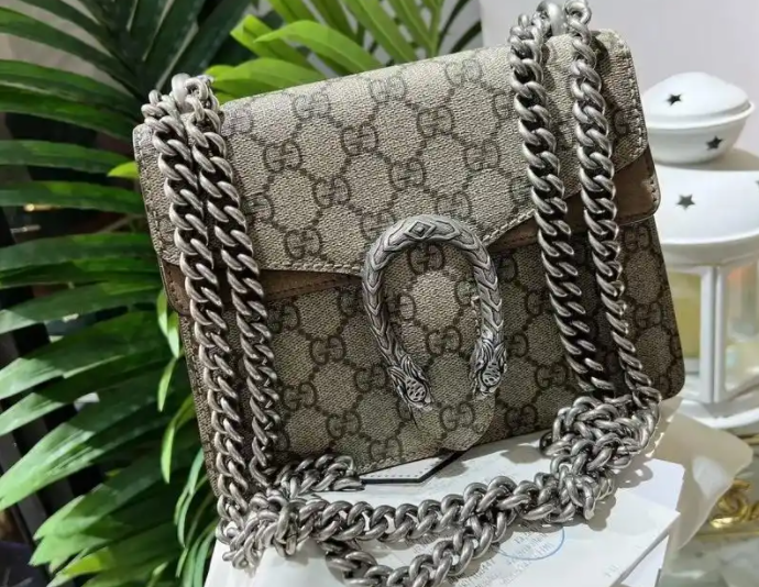 闵行区名表名包回收哪里有